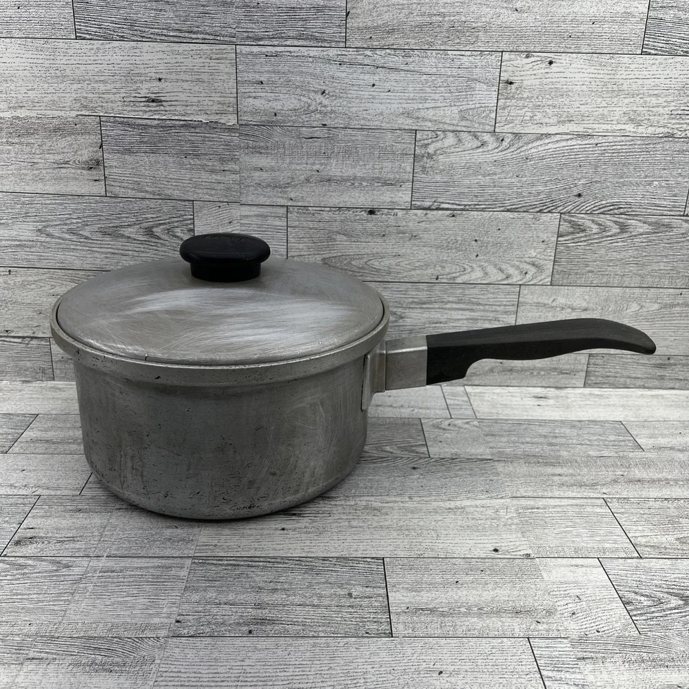 Vintage Kitchen‎ Craft 2.5 Quart Sauce Pan With Lid Made In USA